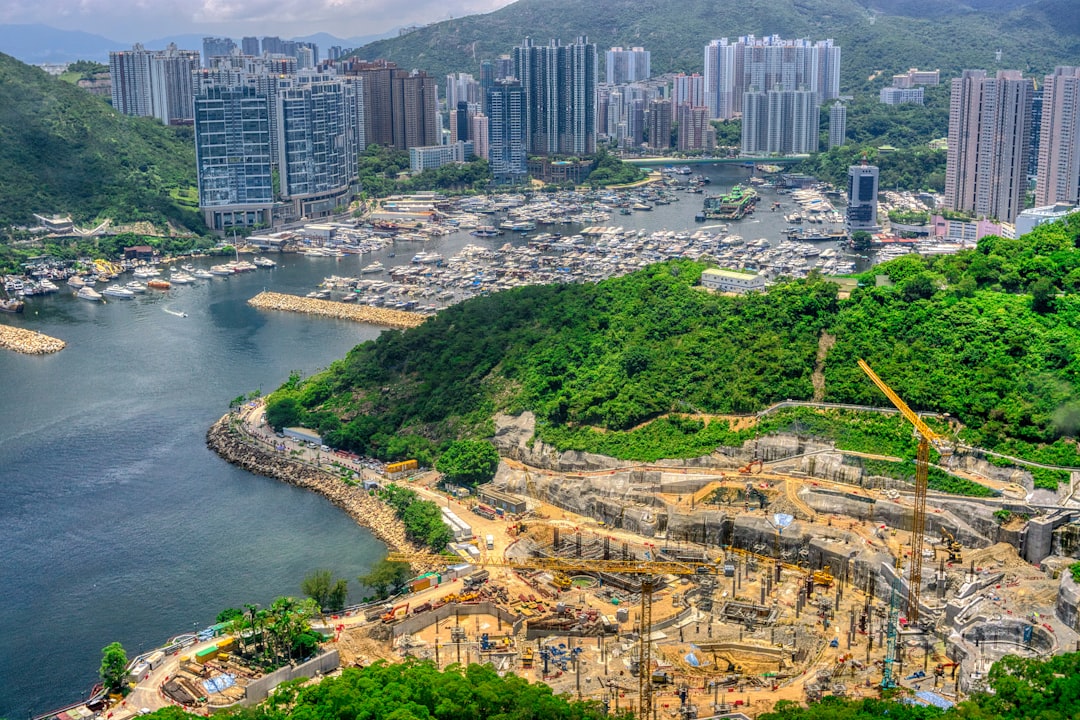 深圳外贸网站建设完整购买攻略，助力企业抢占海外市场